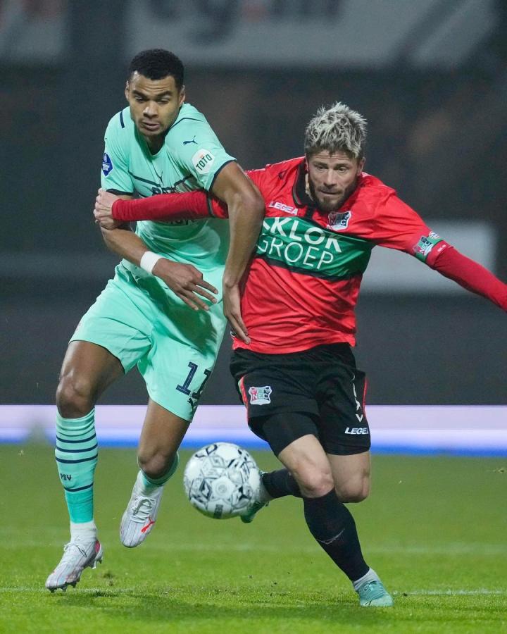 孙颖莎面对 孙颖莎面对