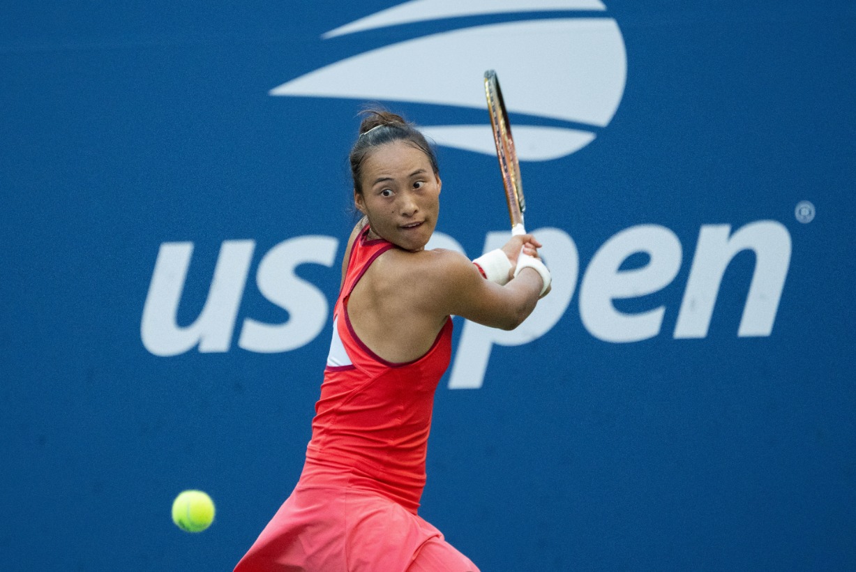 纸面阵容上 纸面阵容上