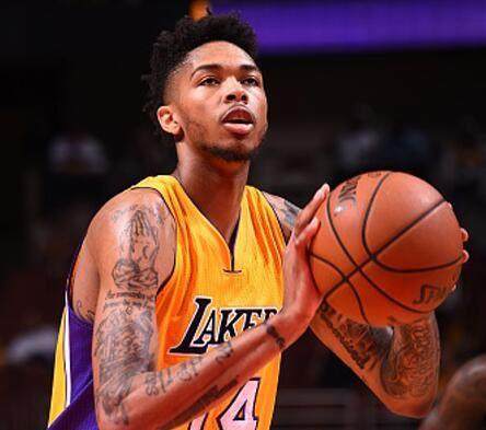 对图赫尔而 对图赫尔而