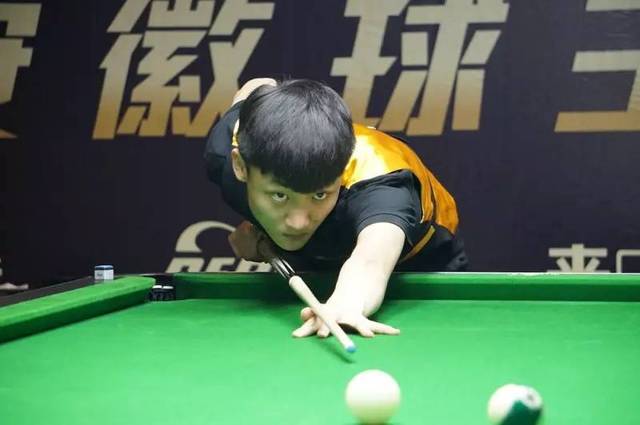 申花阵中则 申花阵中则