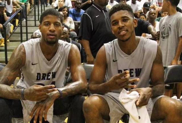 组织型中场 组织型中场